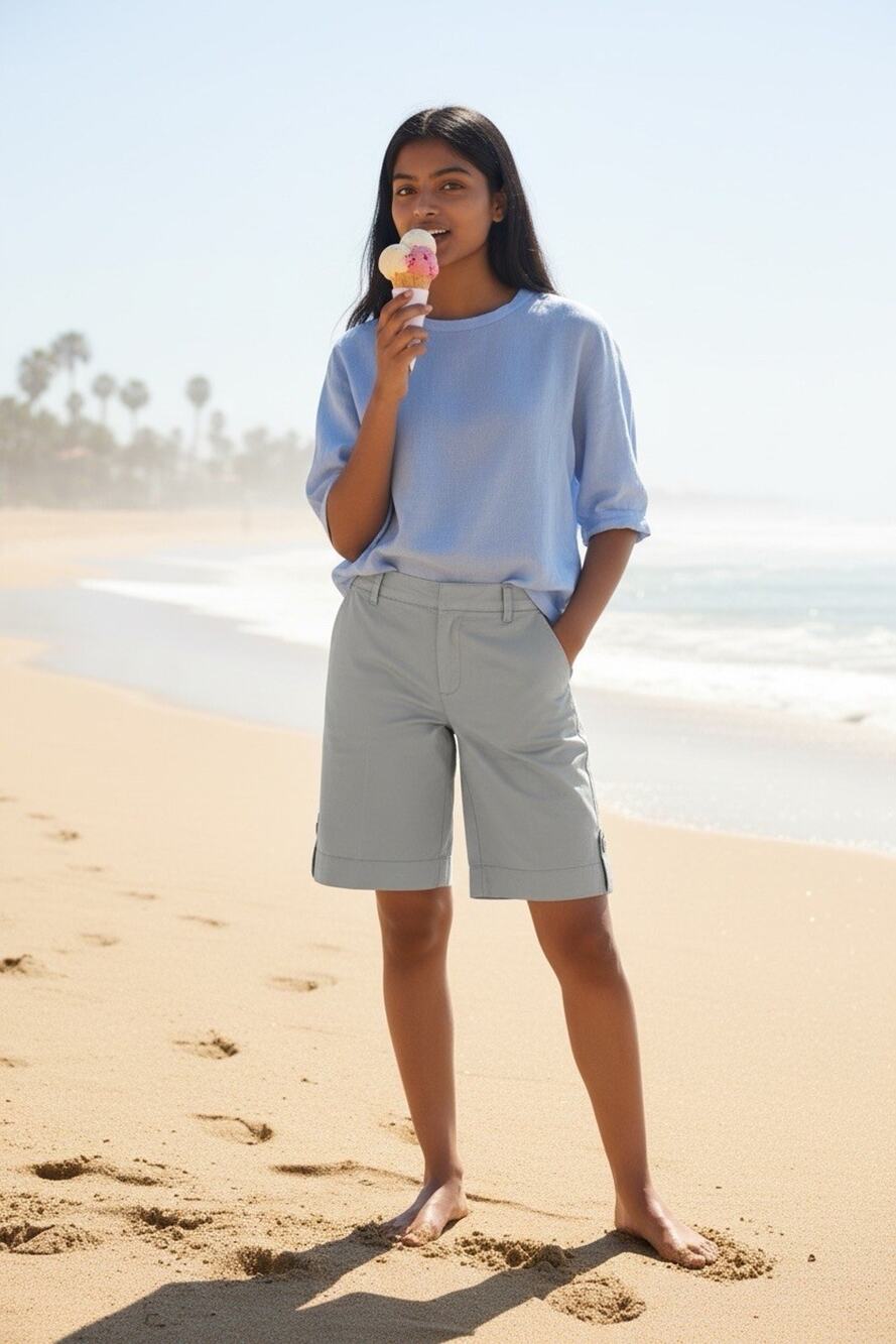 Mossimo Women's 16W Gray Bermuda Chino Shorts Casual Relaxed